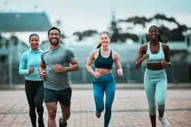 Achieving the Perfect Tone: How Often Should You Exercise for Results? 3 image of man and 3 women doing cardio exercise Calne to help tone and remove fat from the body.